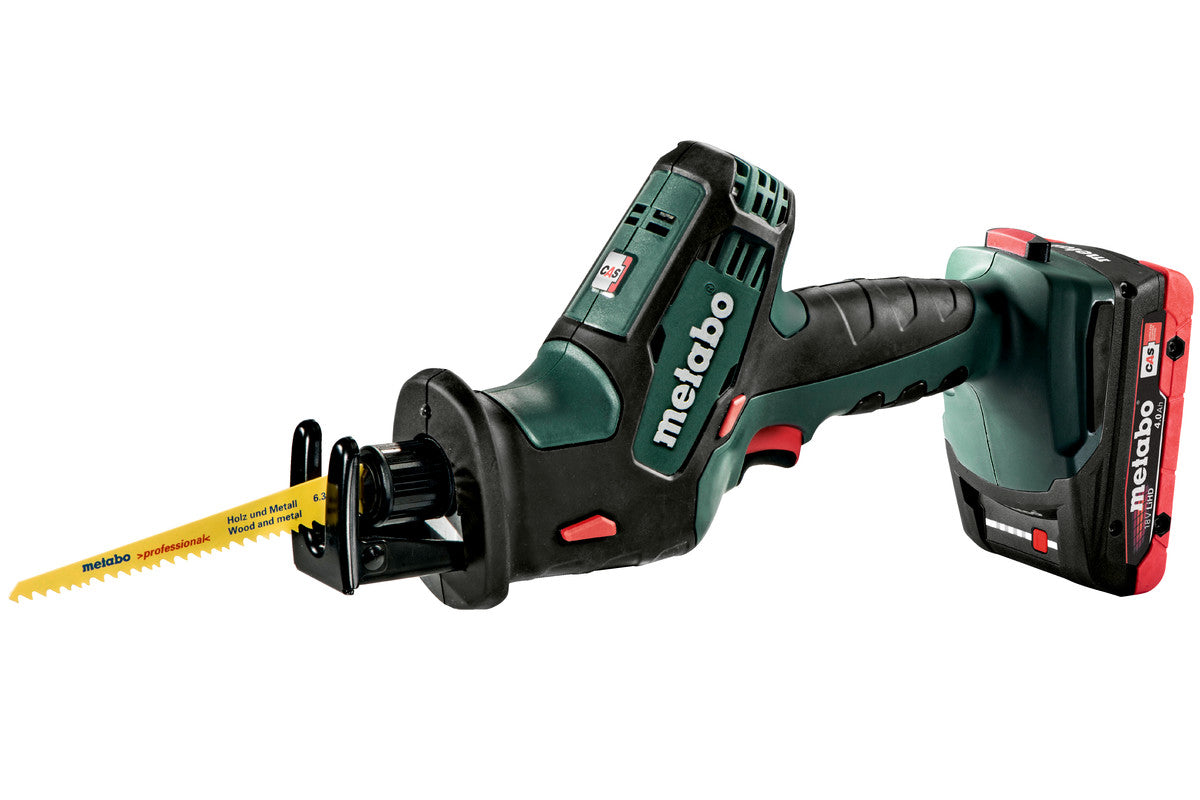 Metabo Sega diritta a batteria SSE 18 LTX Compact 18V 2x4Ah LiHD Caricabatteria ASC 55 metaBOX 145